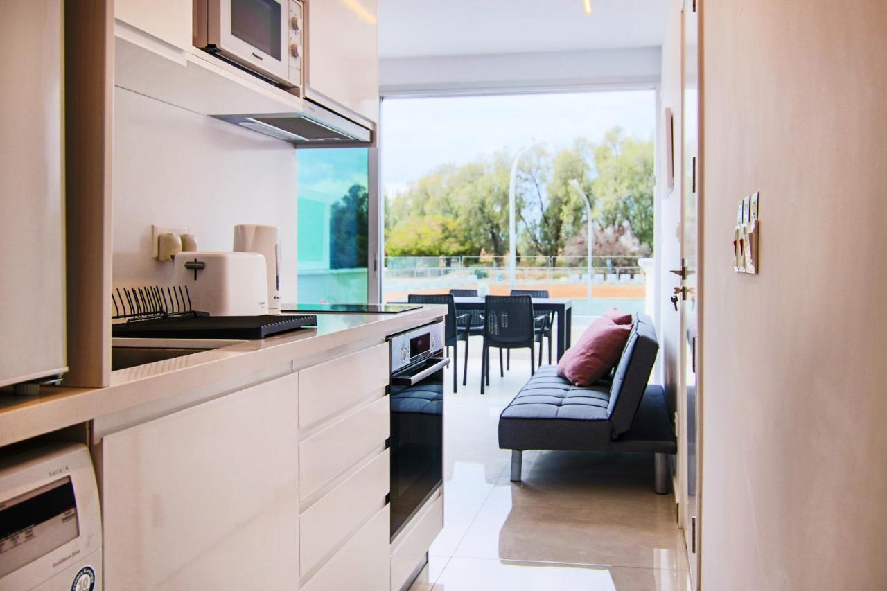 Apartamento Phaedrus Living - Seaside Luxury Flat Harbour 110 Paphos Exterior foto