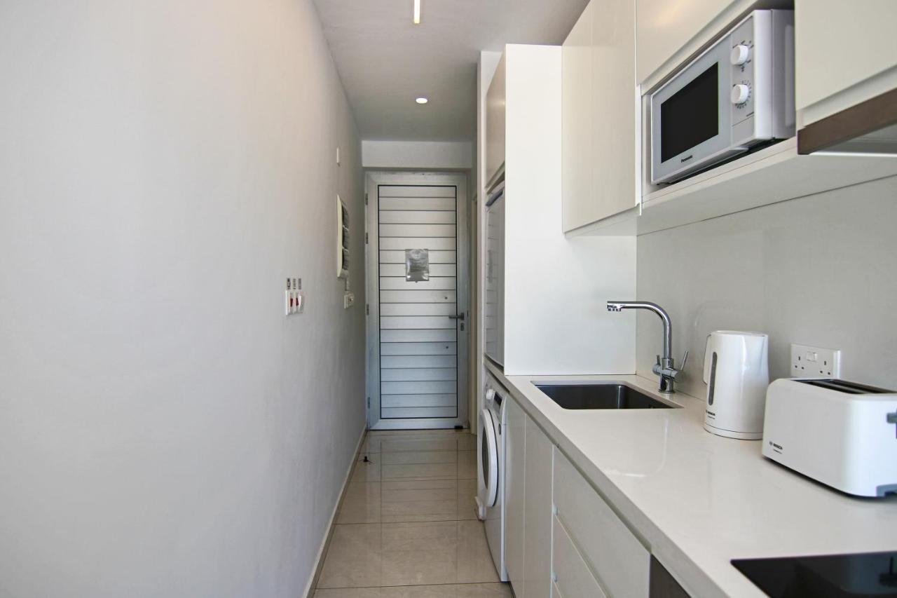Apartamento Phaedrus Living - Seaside Luxury Flat Harbour 110 Paphos Exterior foto